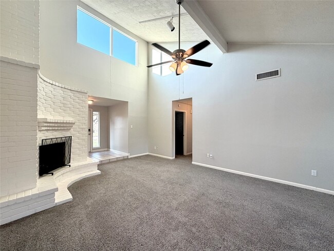 Building Photo - 22315 Waynoka Rd