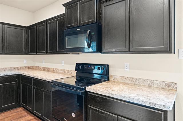 Building Photo - 1412 Glen Garden Dr