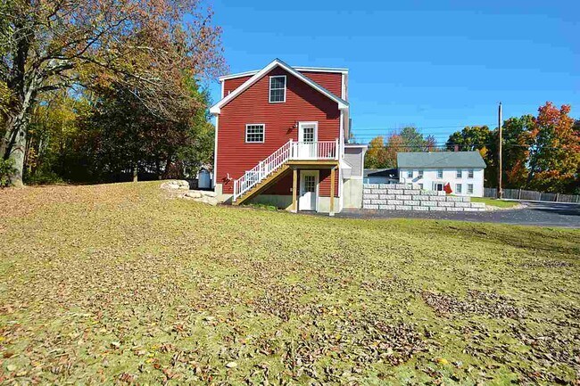 Building Photo - 53 1st NH Turnpike