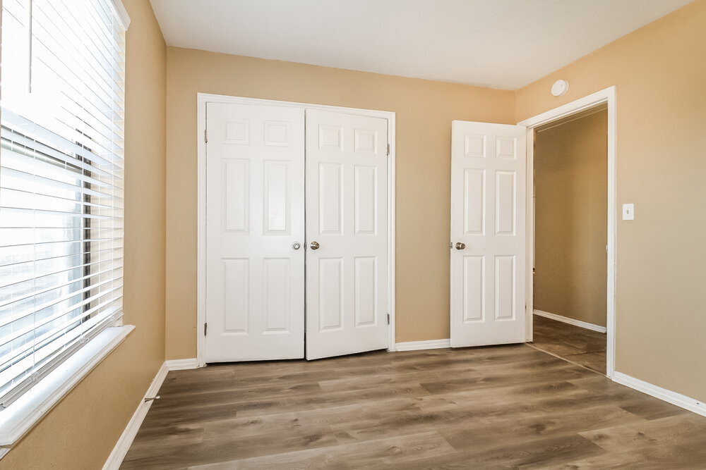 Building Photo - 2135 Jazzman Dr