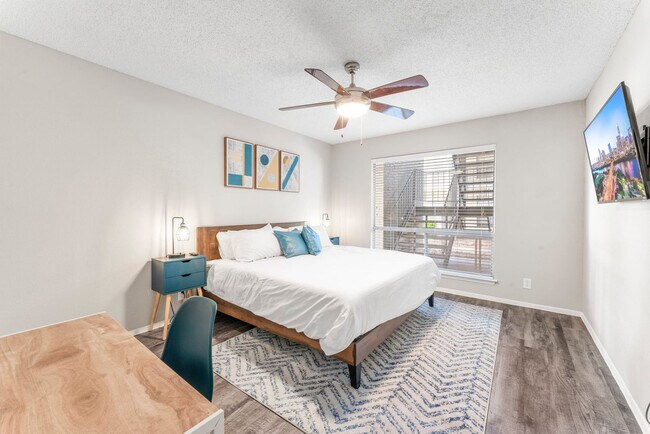 Building Photo - 3501 S 1st St