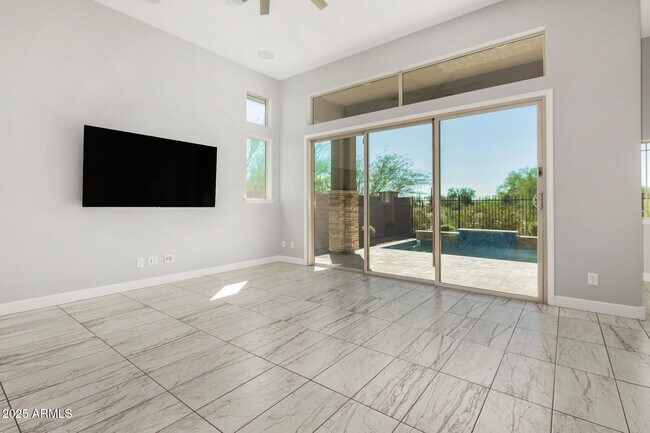 Building Photo - 11905 W Creosote Dr