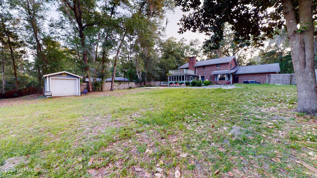 Building Photo - 3232 Country Oaks Dr