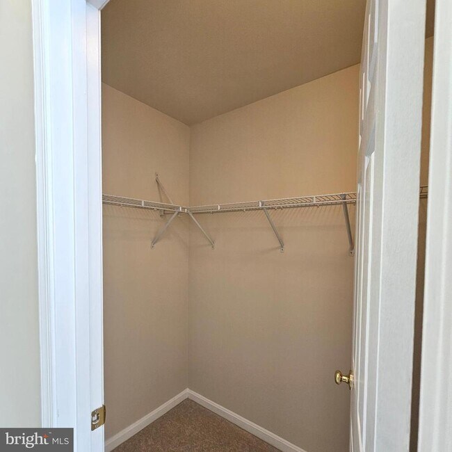 Building Photo - 5431 Cheyenne Knoll Pl