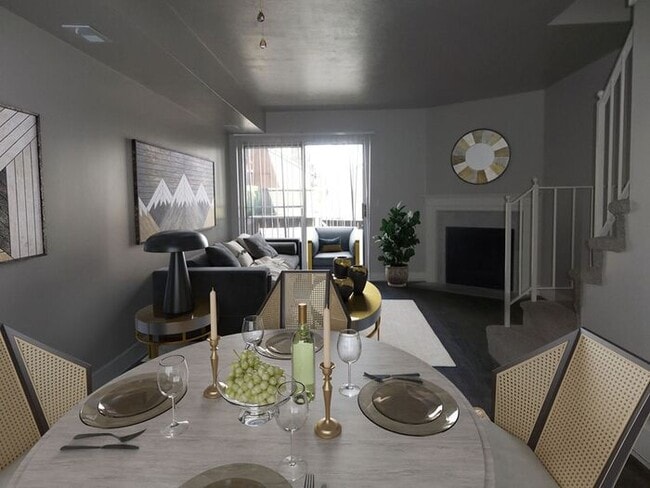 Building Photo - 2 Bed 1.5 Bath End Unit Townhome!