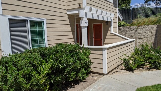 Building Photo - 5893 Mt Alifan Dr