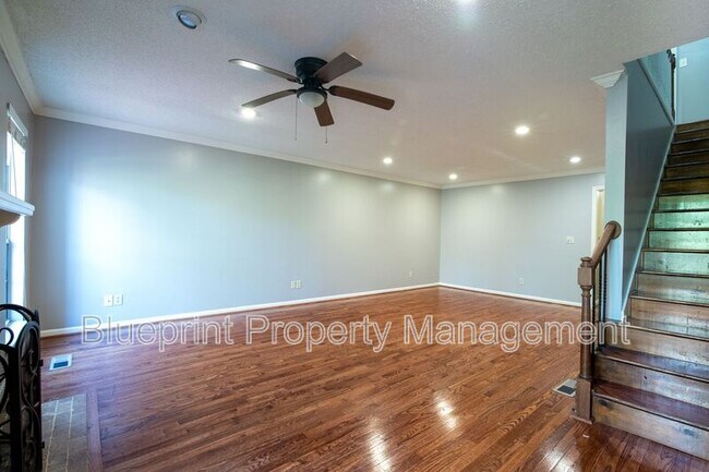 Building Photo - 118 Ridge Park Dr