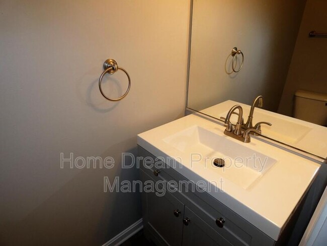 Building Photo - 5408 Veld Ct