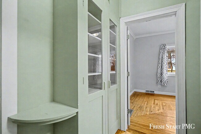 Building Photo - Charm Meets Modern Living in the Heart of Stanton