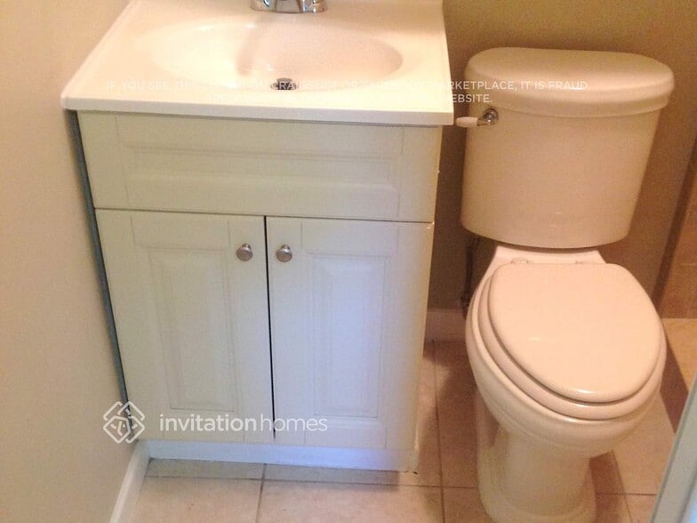 Building Photo - 801 SE 15th St