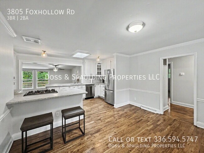 Building Photo - 3805 Foxhollow Rd-