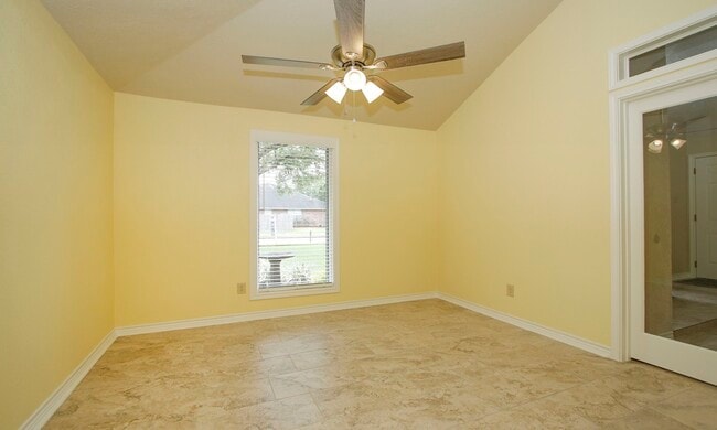 Building Photo - 19518 Gladewater Dr