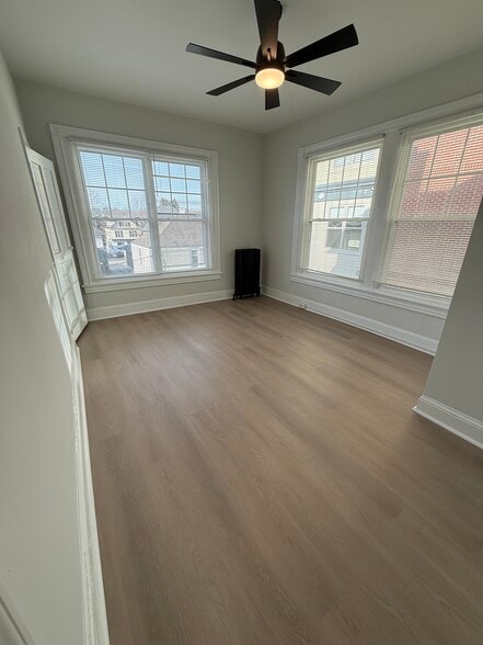 Building Photo - 108 Forrest Ave