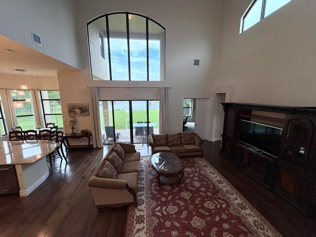 Building Photo - 16743 Picardy Way