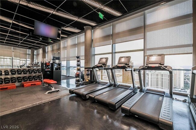 Building Photo - 3722 S Las Vegas Blvd