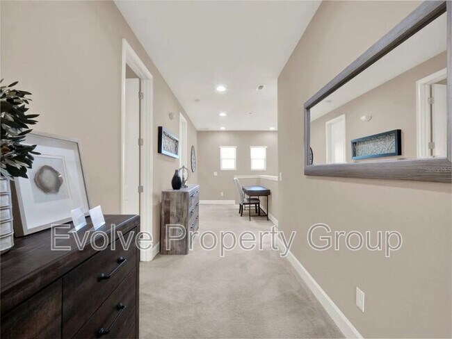 Building Photo - 1449 Fairview Cir