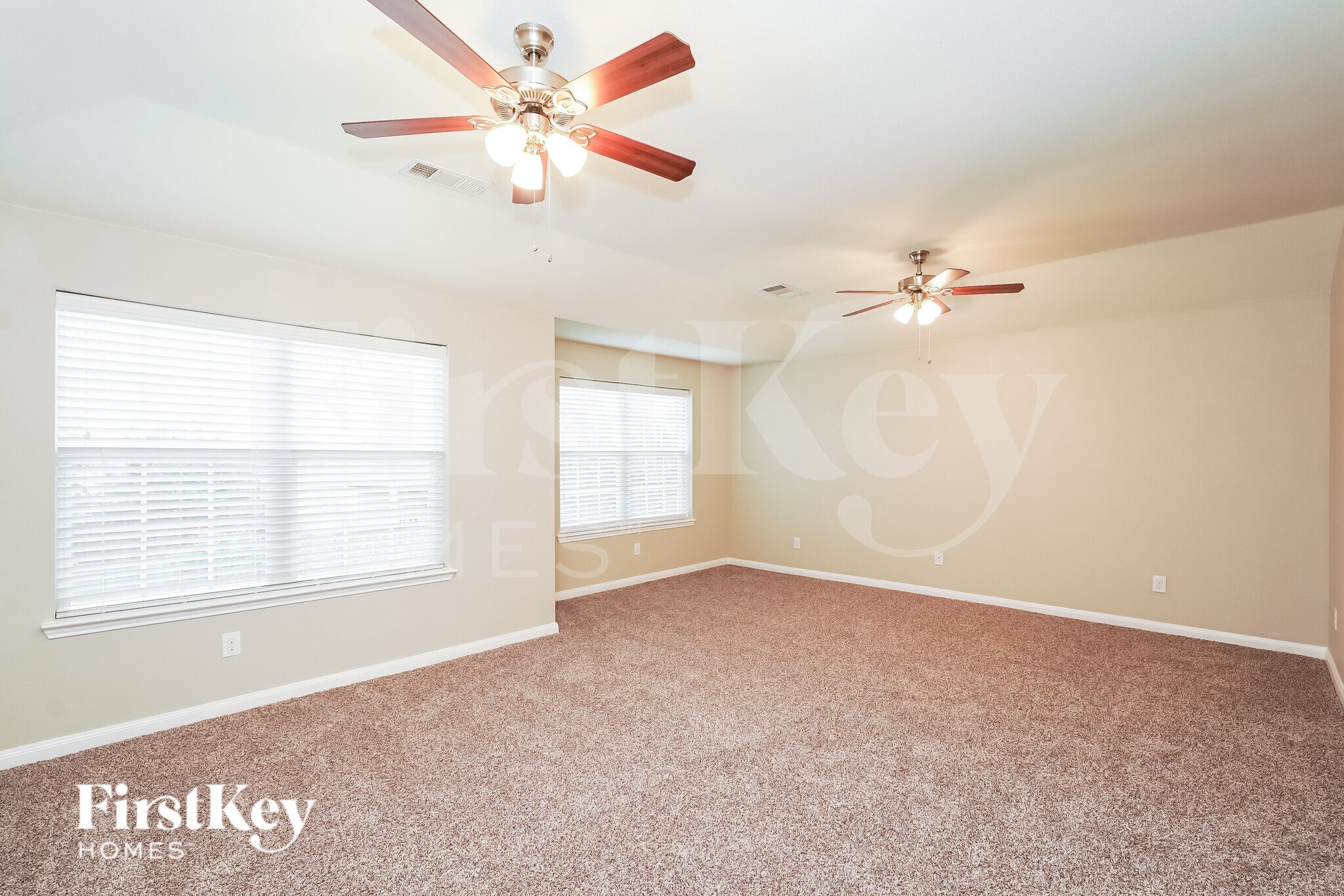 Building Photo - 4717 Cedar Springs Dr