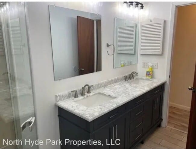 Building Photo - River Front Stilt Home