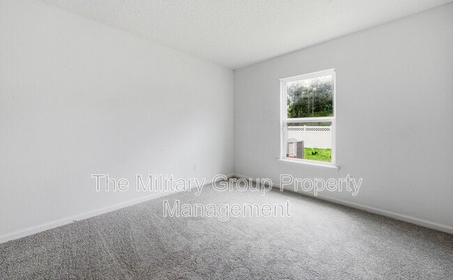 Building Photo - 391 Hepburn Rd