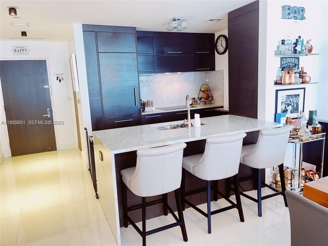 Building Photo - 900 Biscayne Blvd