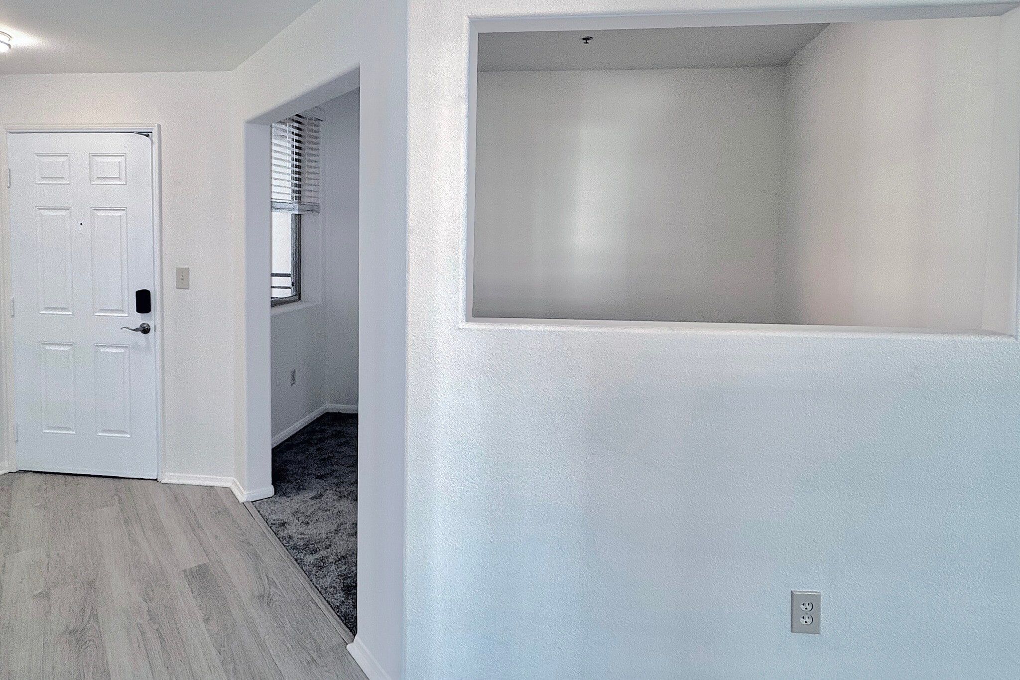 Building Photo - 235 Market St