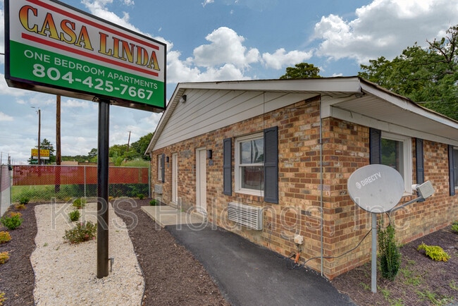 Building Photo - 4111 Richmond Hwy N