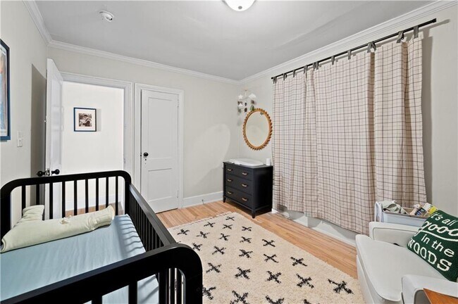 Building Photo - 443 3rd Ave