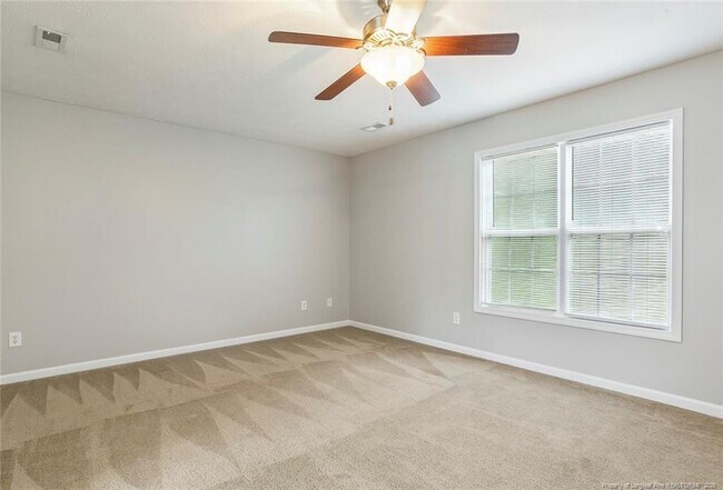 Building Photo - 2 Dunnes Cir
