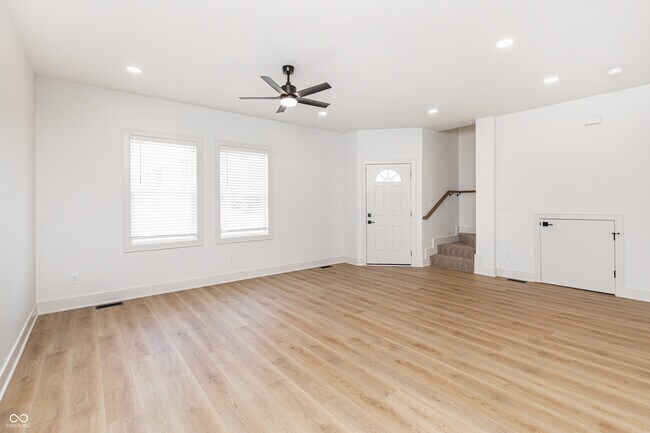 Building Photo - 1311 E 22nd St