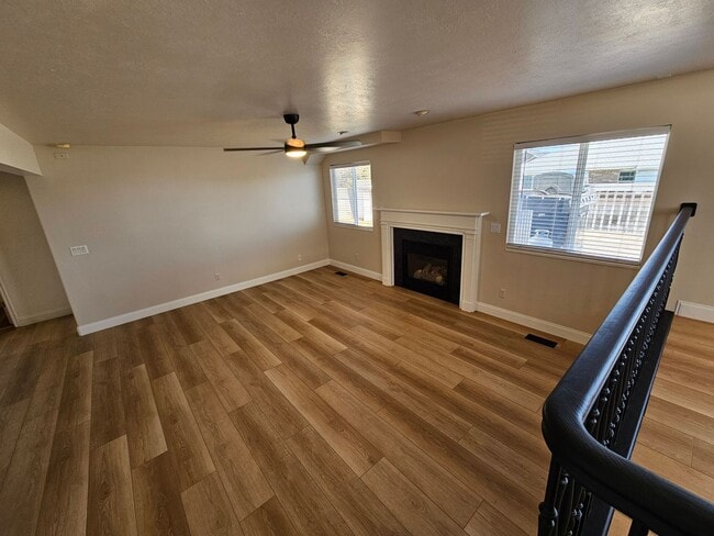 Building Photo - 4698 Colander Dr