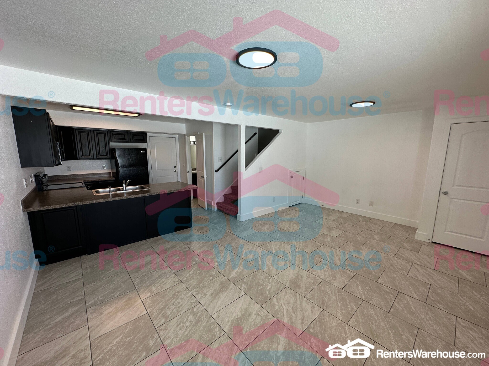 Building Photo - 405 E 475 N