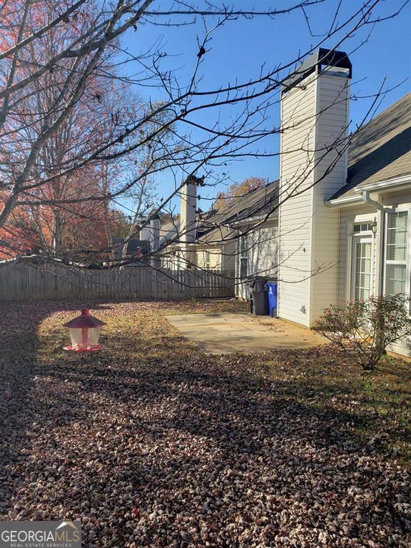 Building Photo - 426 Stillwood Dr