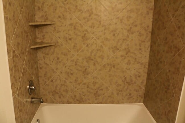 Building Photo - 19439 Archer Glen Dr