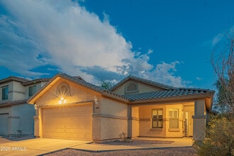 Building Photo - 4927 W Shumway Farm Rd