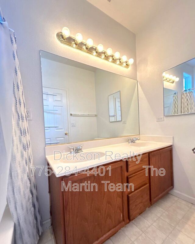 Building Photo - 3498 Mashie Dr