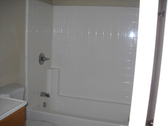 Building Photo - Palominas