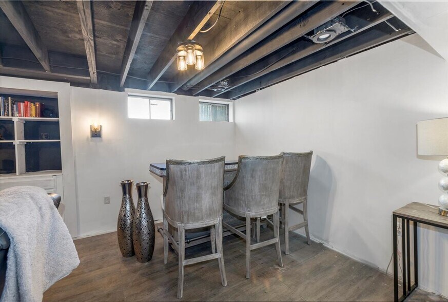 Building Photo - 1428 Hudson Lndg