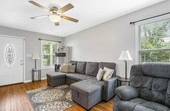 Building Photo - 397 W McGlothlin St