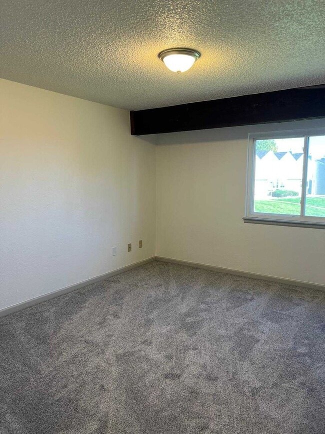 Building Photo - 3181 Vail Pass Dr