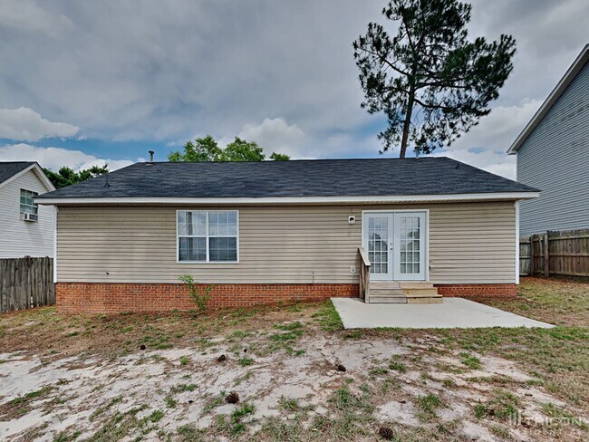 Building Photo - 8 Magnolia Bay Ct