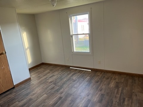 Building Photo - 1151 Oakwood Rd