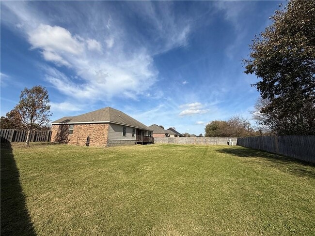 Building Photo - 424 Liem Cir