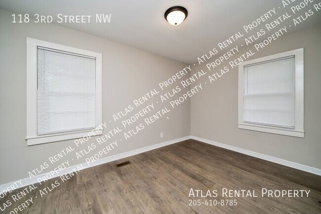 Building Photo - 118 3rd St NW