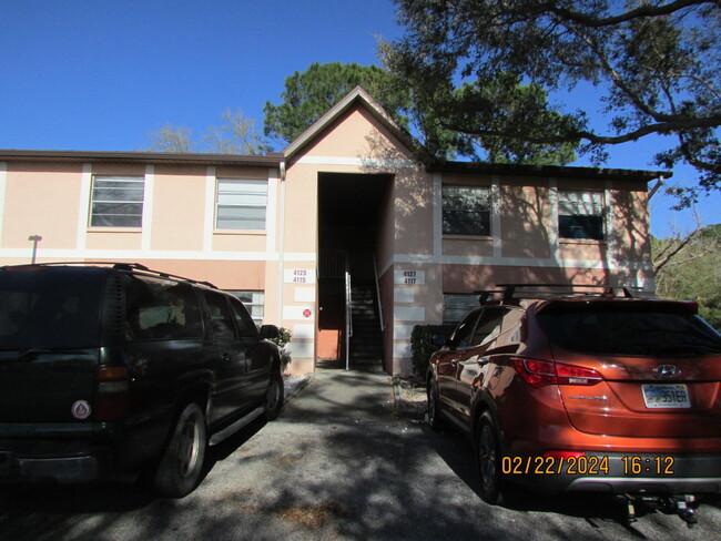 Primary Photo - 4125 Pinewood Dr NE