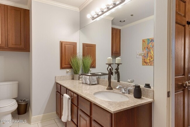 Building Photo - 500 Jefferson St