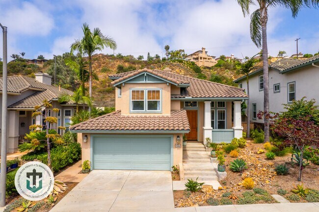 Building Photo - 15804 Caminito Cantaras