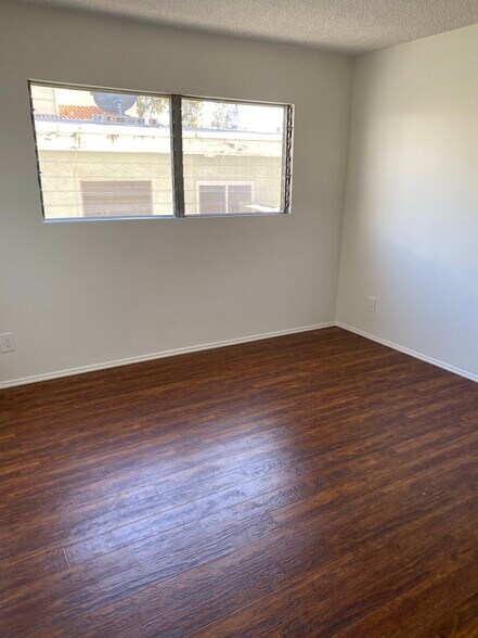 Master Suite BR2 - 943 19th St
