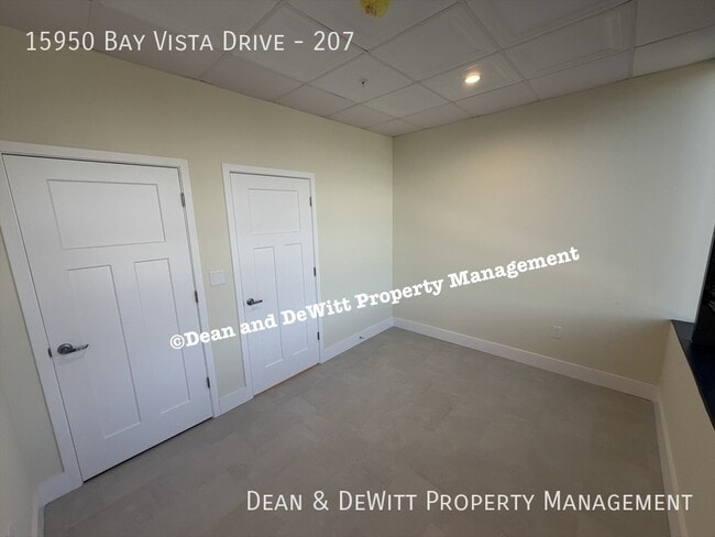 Building Photo - 15950 Bay Vista Dr