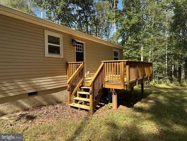Building Photo - 12102 Wilderness Park Dr