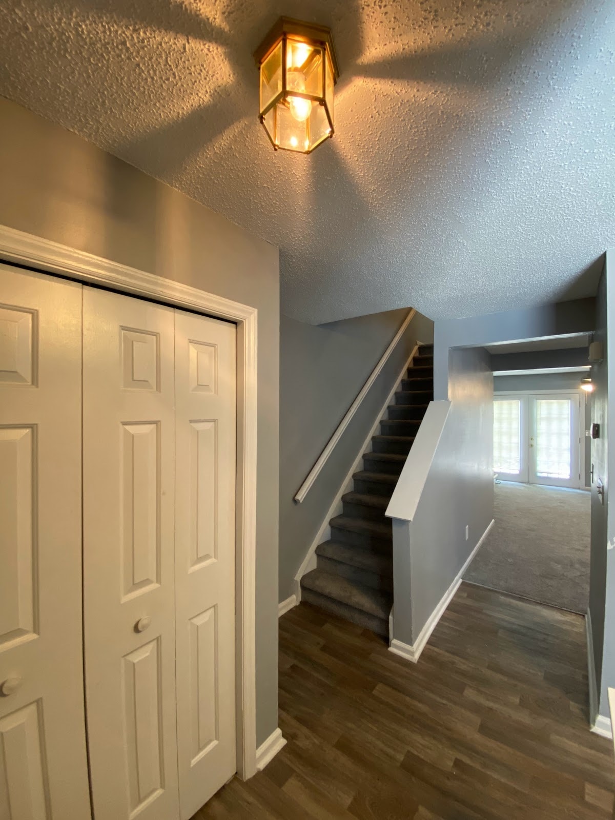 Entrance on main level - 541 Lex Dr